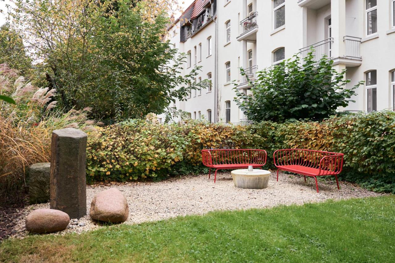 Jugenstil-Altbauwohnung an der Karlsaue - 120qm, Klimaanlage, neu saniert, zentrale Lage - Ferienwohnung Kassel