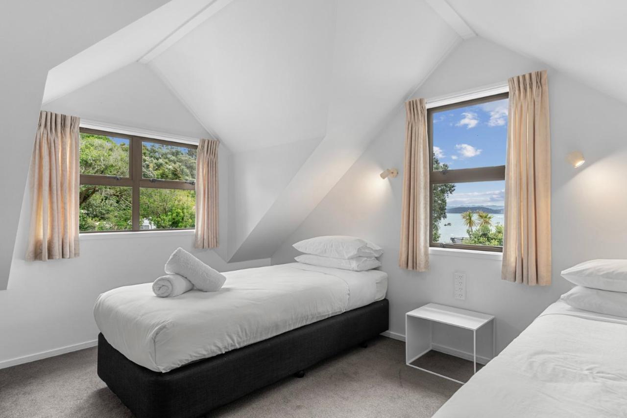 Appartamento con 3 Camere da Letto e Vista Mare