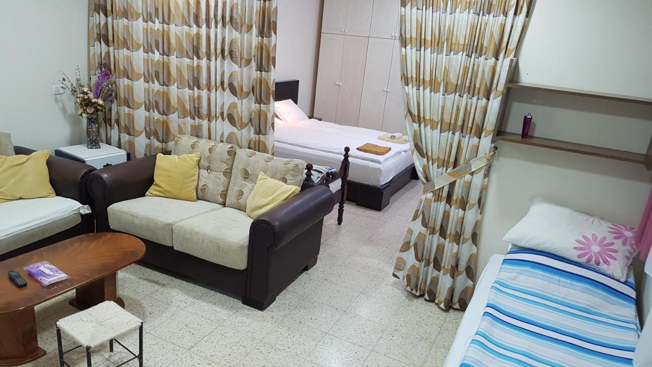 Zohar's Apartment - B&B