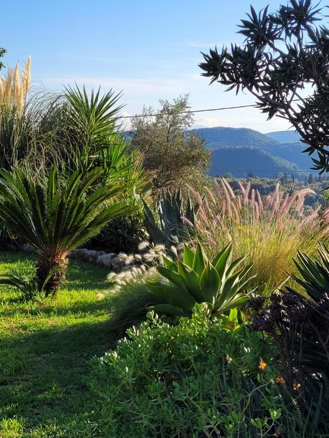 Villa Bakola - Ferienwohnung Sívros