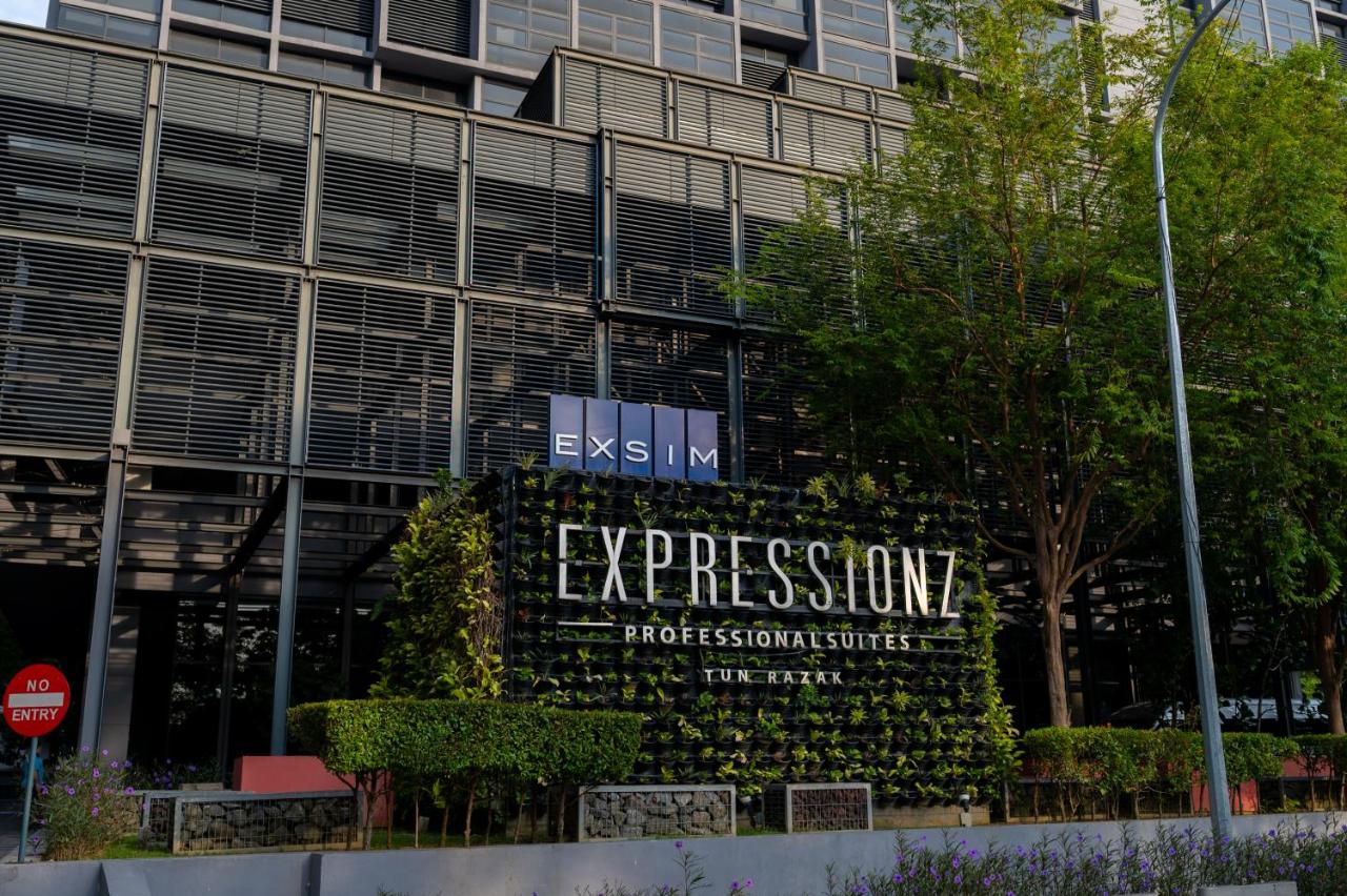 EXPRESSIONZ KLCC BY MANA-MANA - B&B