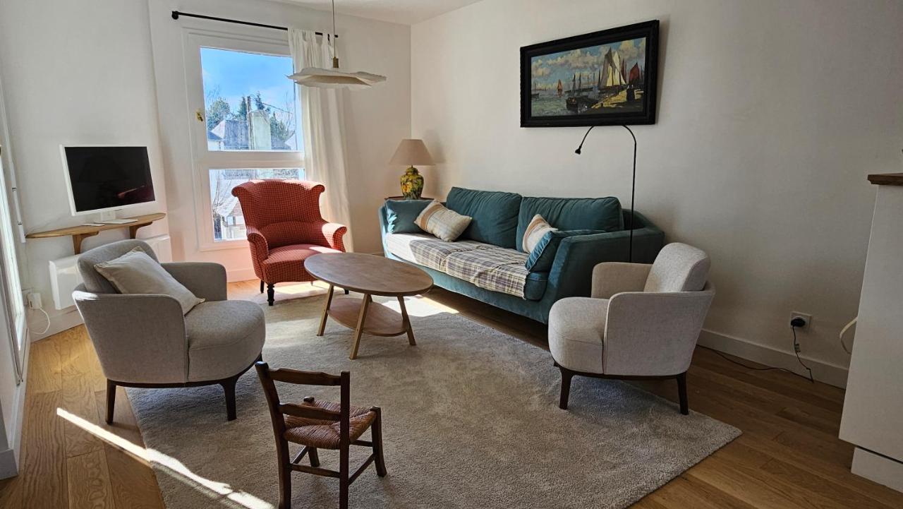 Les Remparts - 250 m from port - WiFi - Parking - Calme - B&B Vannes