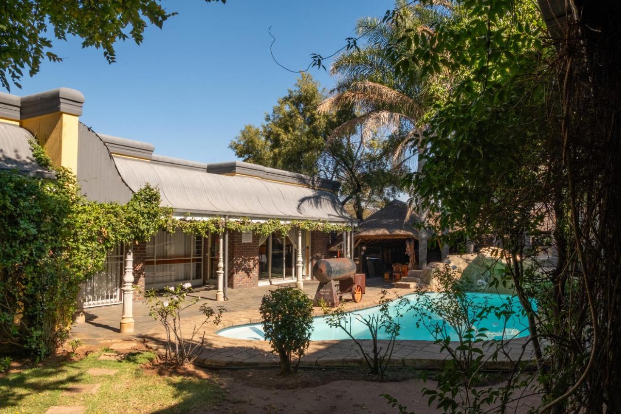 Borisimo's Guest House Alberton - B&B