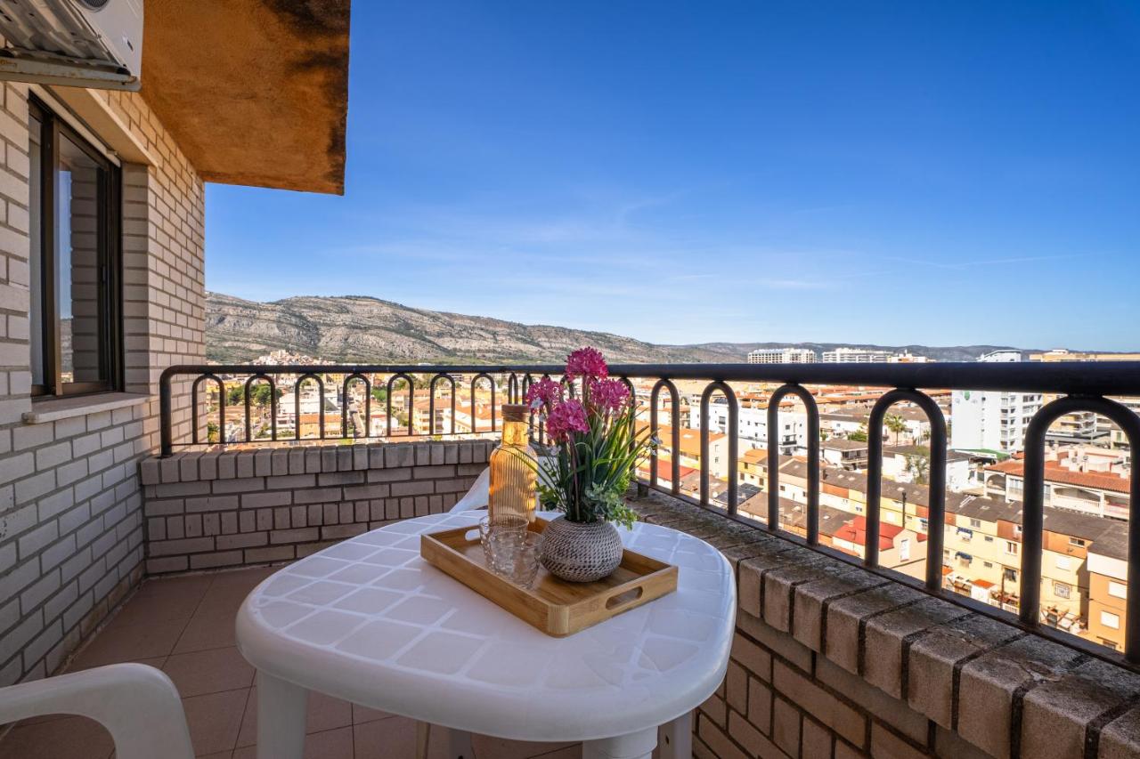 Appartamento con 2 Camere da Letto e Vista Mare 