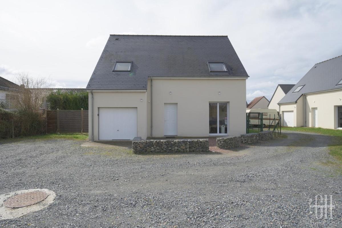 Maison familiale 4 chambres avec jardin et parking - Ferienwohnung