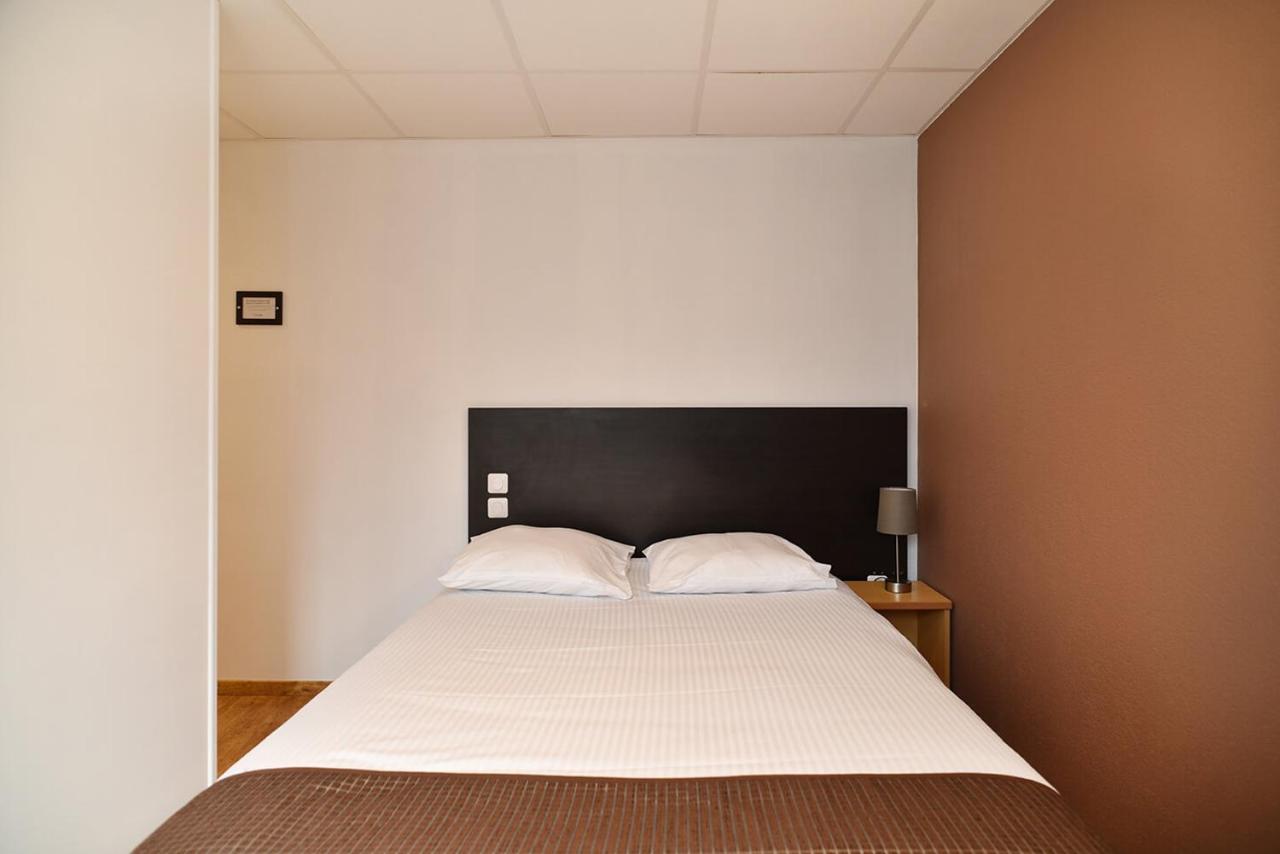 Air-Conitioned Apartment