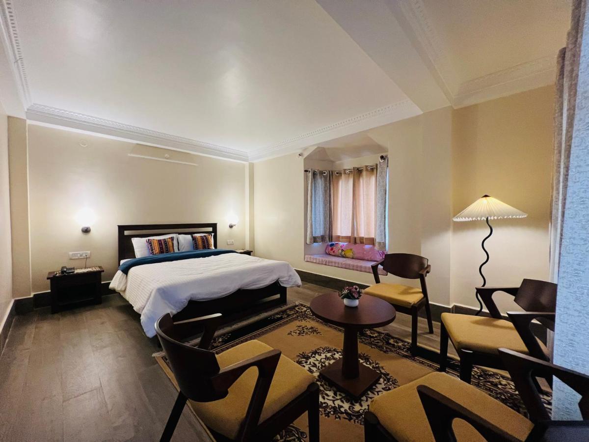 Double Room with Mountain View