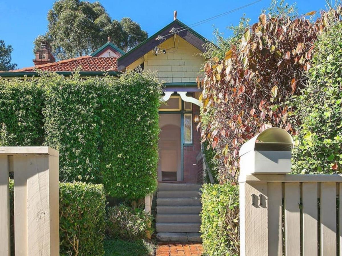 4 BDR Federation Style Home - Ferienwohnung Sydney