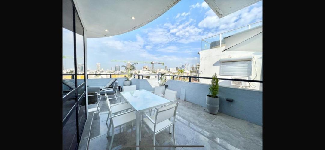 3Bedroom Suite 10 with Balcony and shelter - B&B Tel Aviv