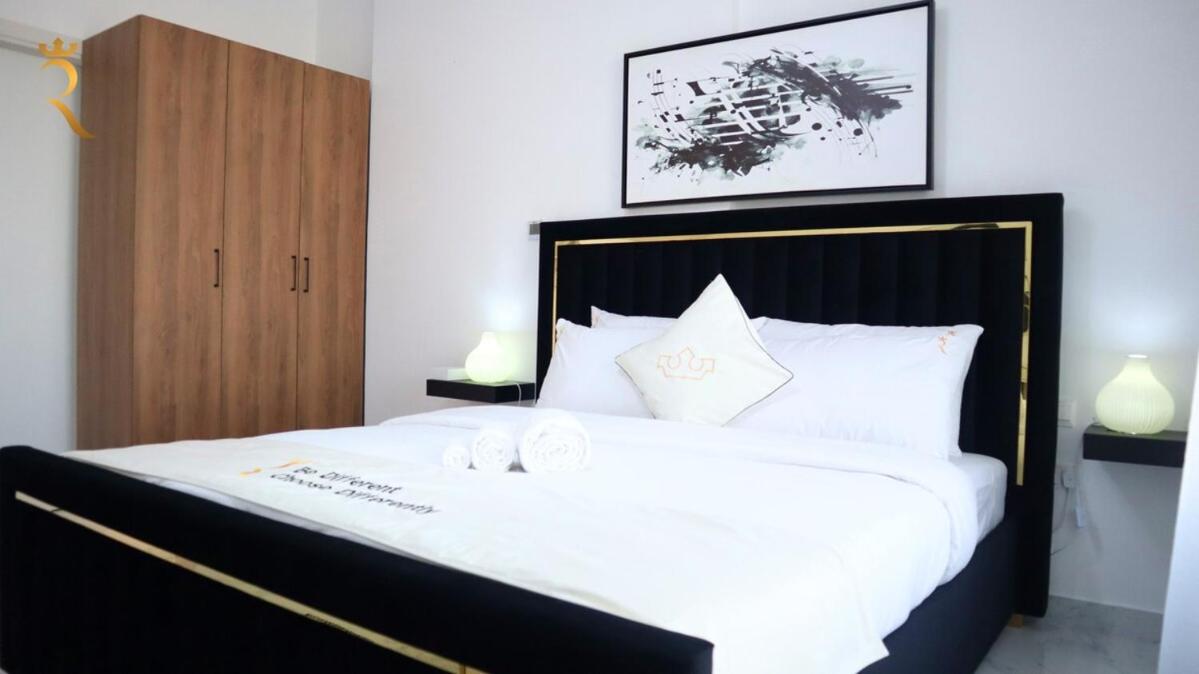 Heart of Masdar Your Luxury 1BR Oasis - Ferienwohnung Abu Dhabi