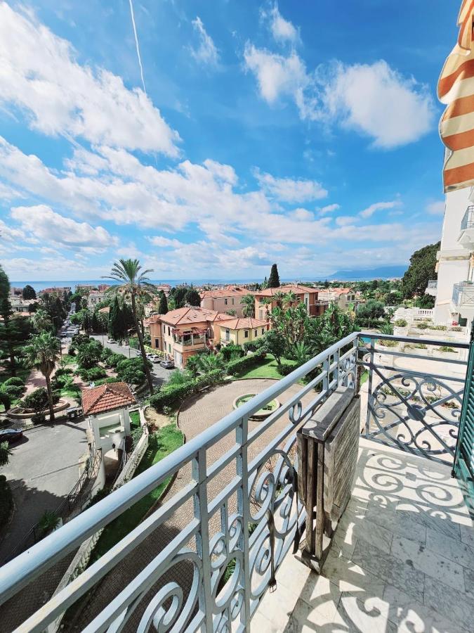Blu Apartment Bordighera - Ferienwohnung