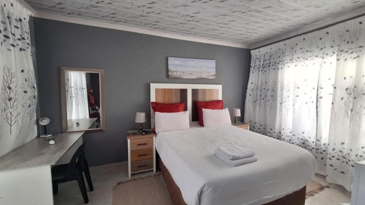 K K K Guesthouse - B&B
