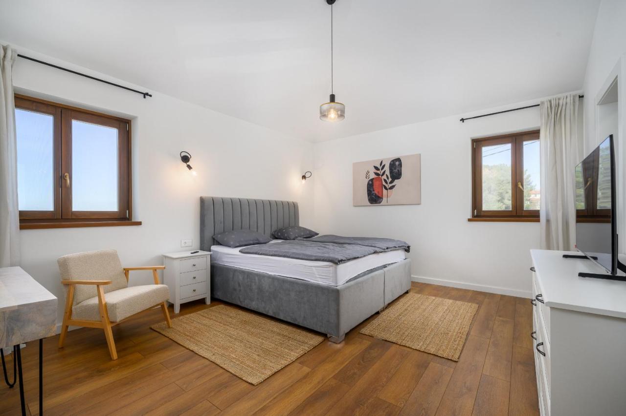 Deluxe Villa
