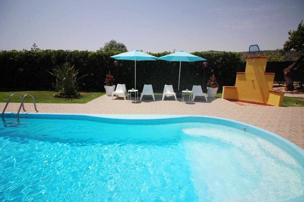 HOMESICILY - Total relaxing in a private property - B&B Floridia