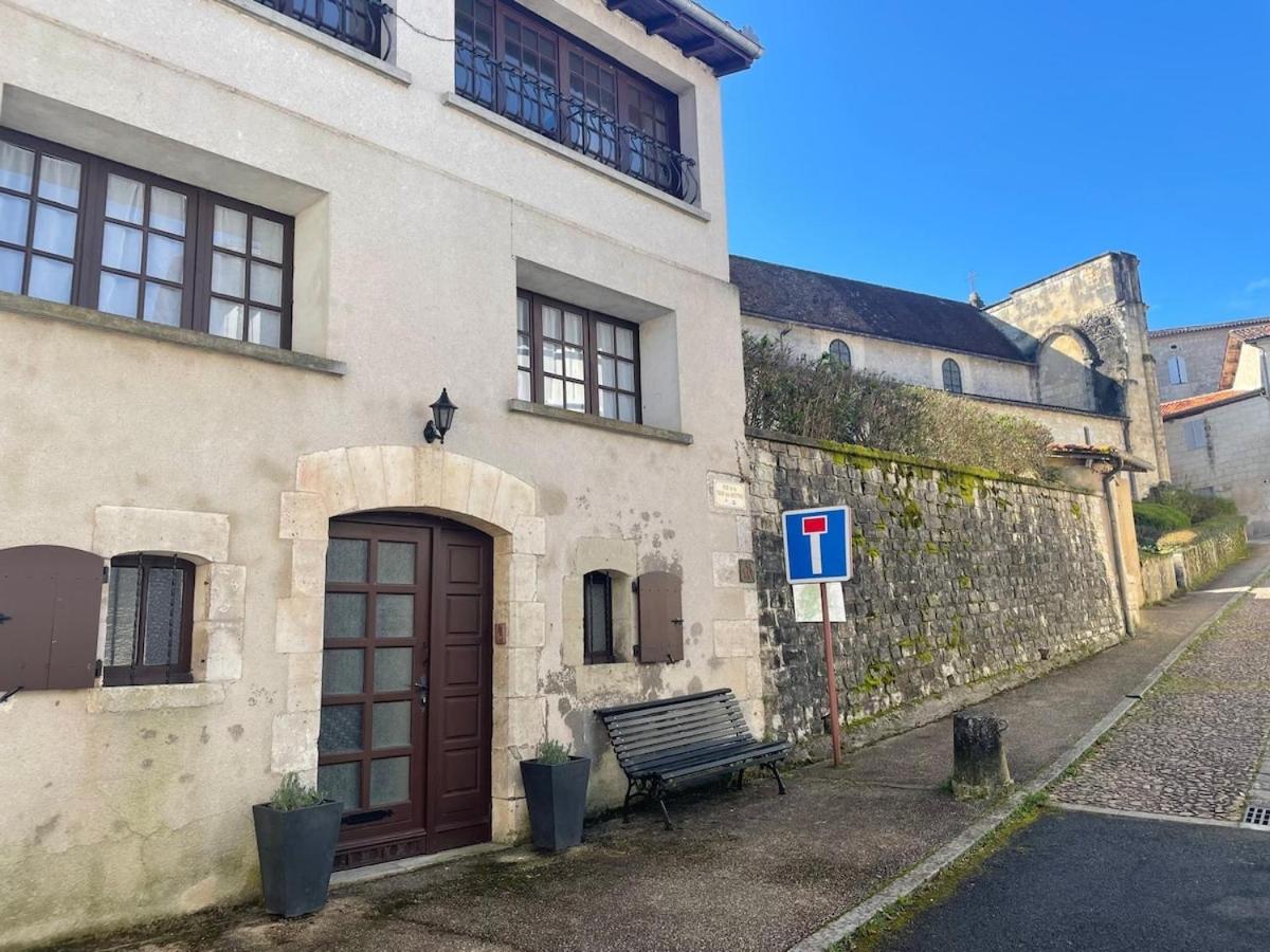 Appartement Saint Jaques - Ferienwohnung Aubeterre-sur-Dronne