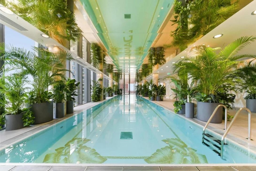 2 Bed Versace Apartment in Damac Tower - B&B Londra