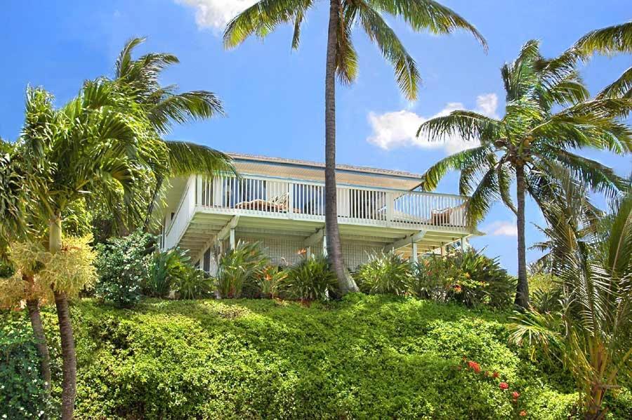 Featured in Hawaii Magazine, Stunning views! - B&B Koloa