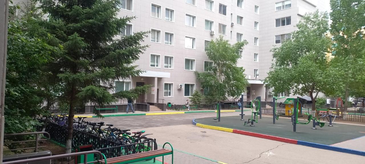 Комфортная квартира рядом с монументом Байтерек - Ferienwohnung Astana