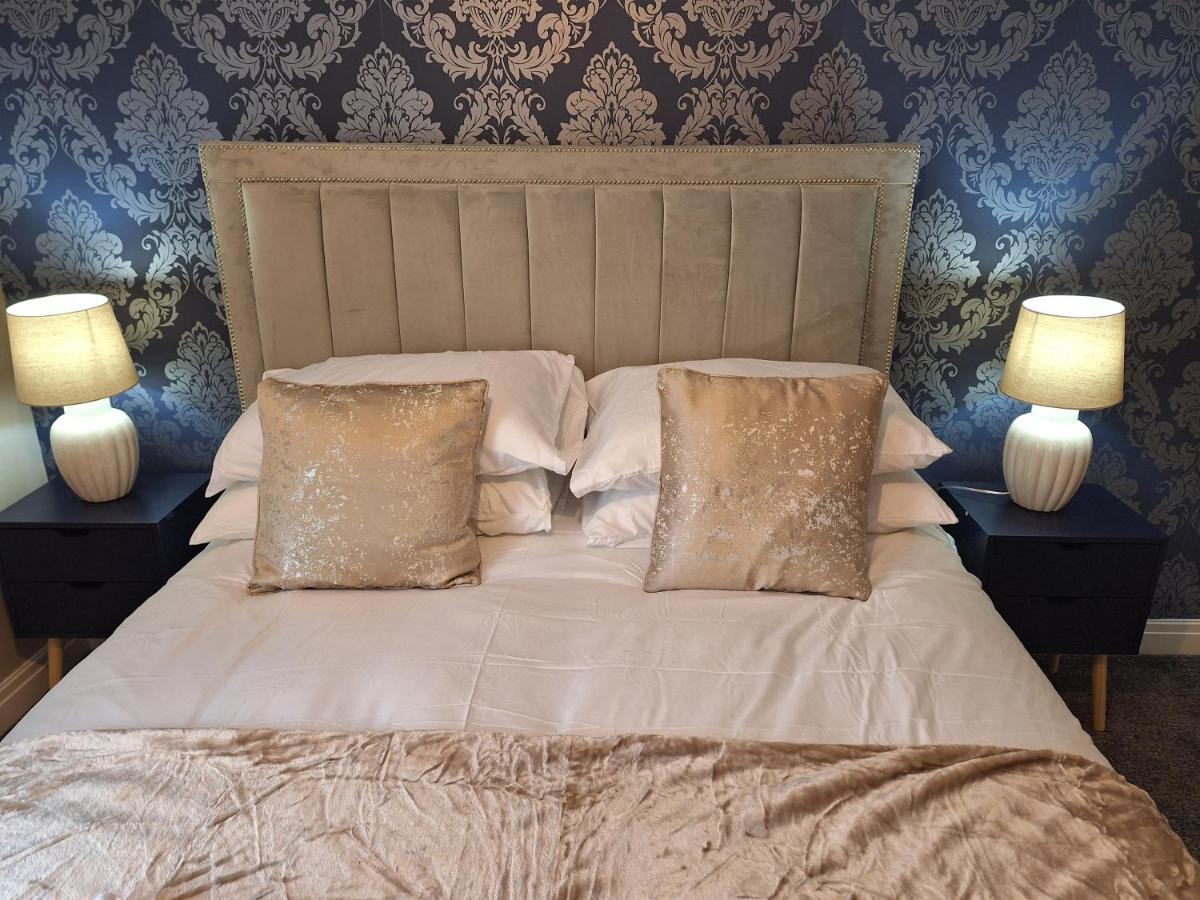 Old Coach House Apartment - B&B