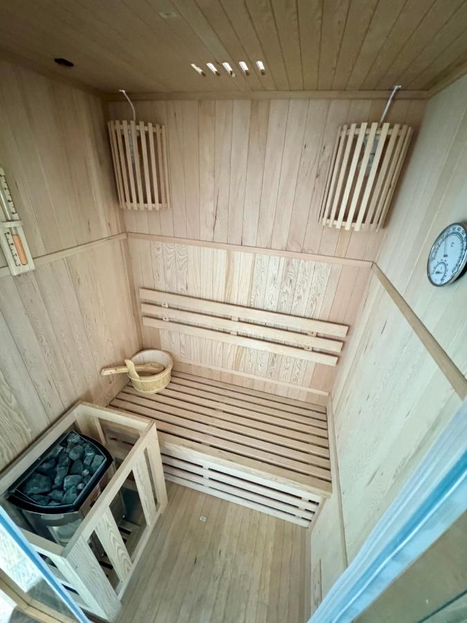 Residence La Femme - B&B Tuzla