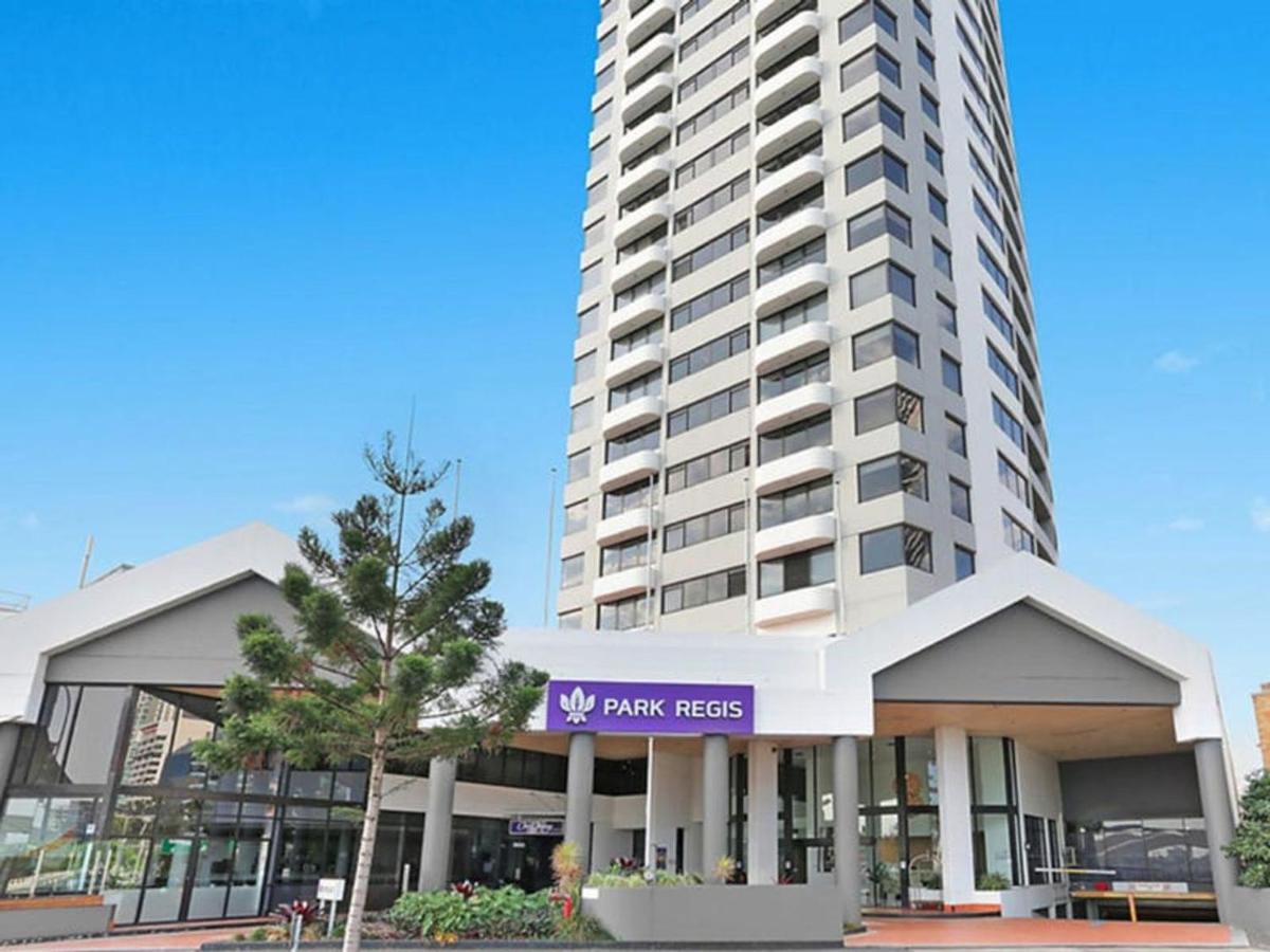 CBD Apt Near Stadium with Mountain Views! - Ferienwohnung Brisbane