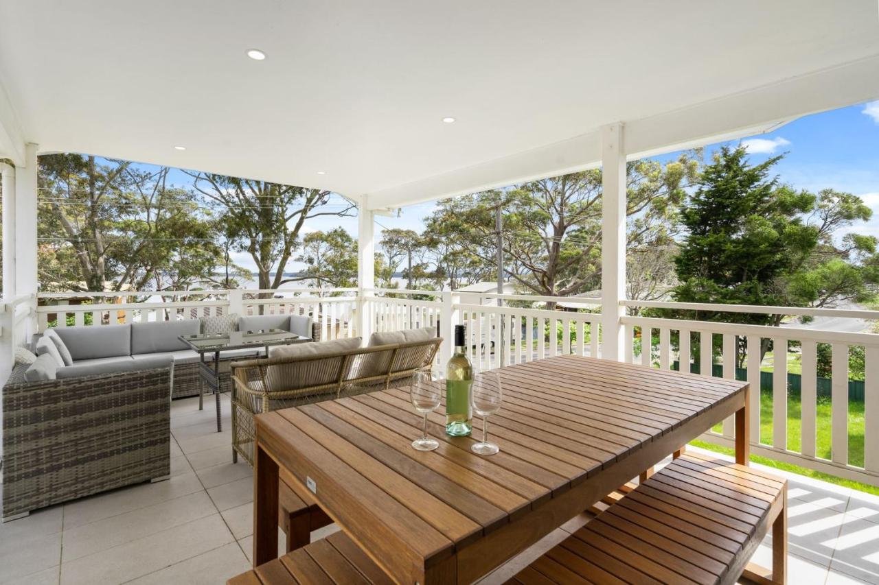 Bliss on the Basin by Book Jervis Bay - Water views - B&B Sanctuary Point