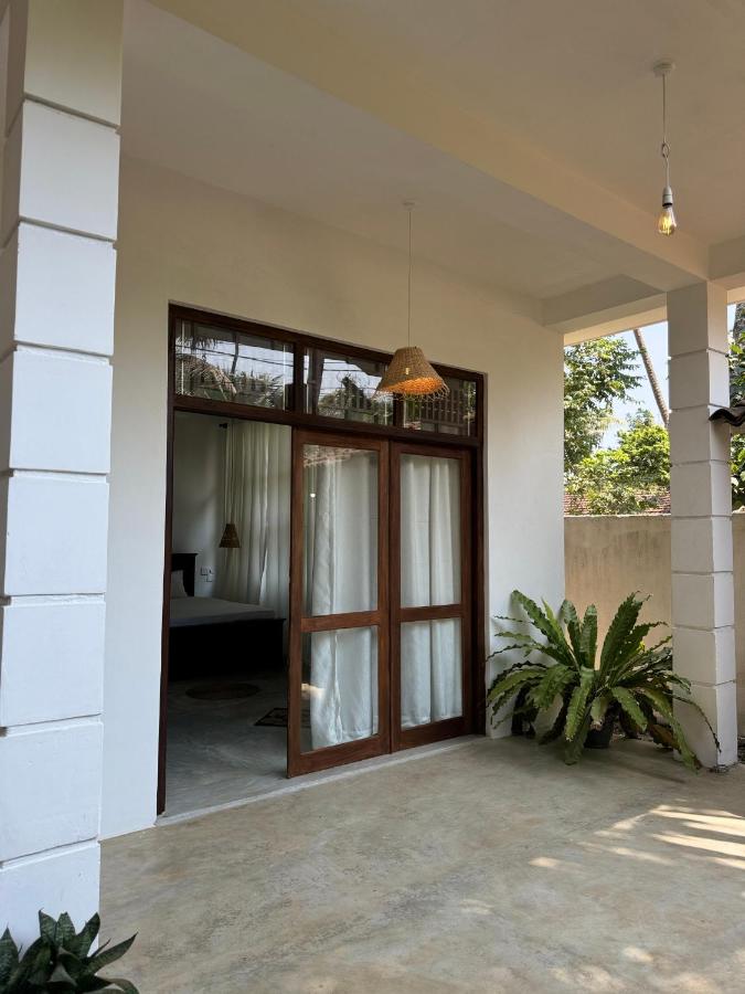 Sea Breeze Bay - B&B Ahangama