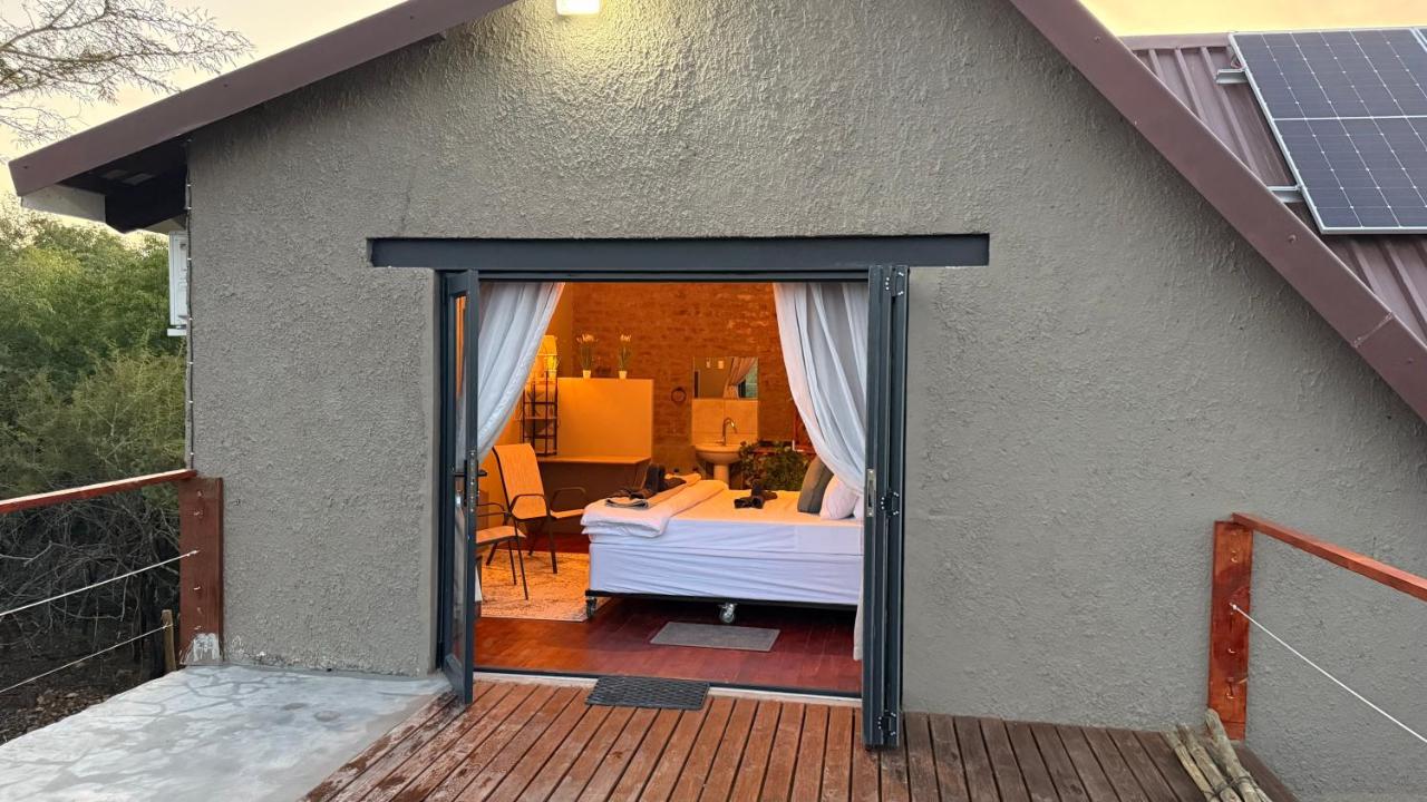 Marloth Park, Self Catering Buffel st 4347 - Bed and Breakfast