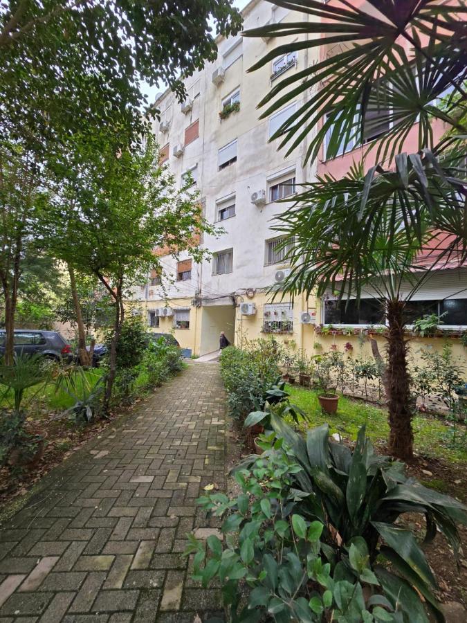 Charming Escape Tirana - B&B