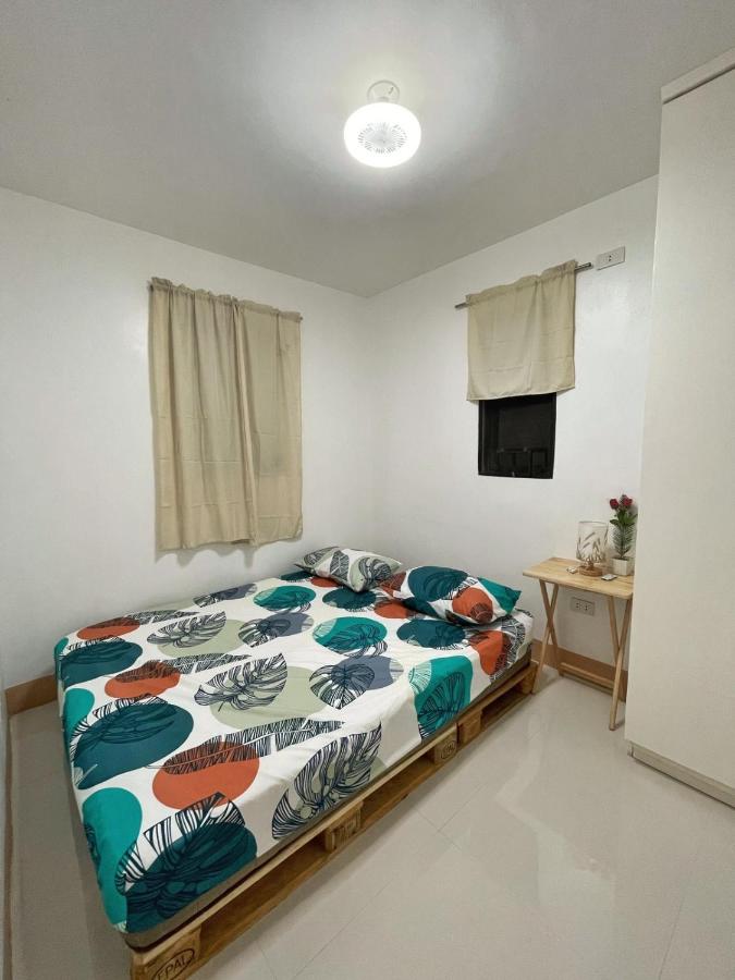 Standard Double Room with Shared Bathroom