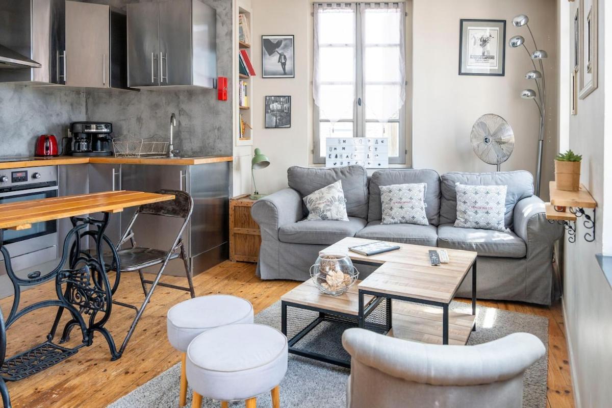 Appartement pour 2, Place Saint-Sauveur - B&B