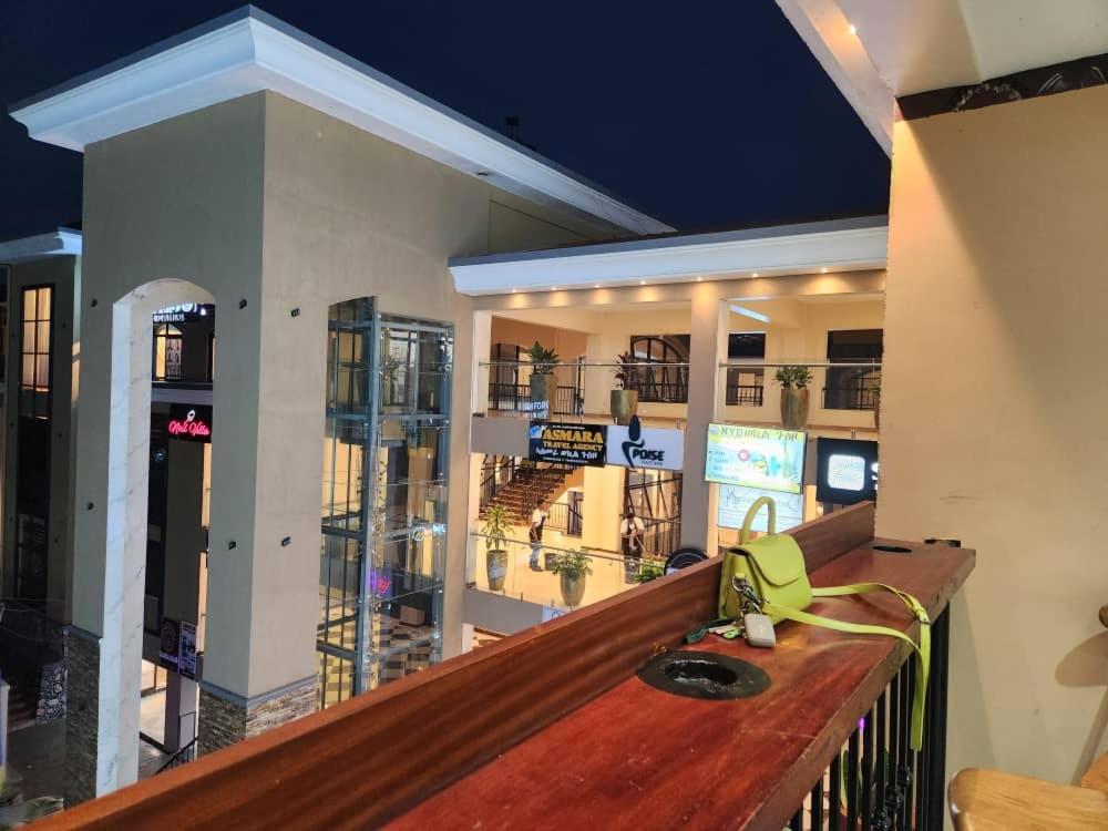 EQUATOR SUITES -KAMPALA -Ivory Mall -Bunga Gaba Road - B&B