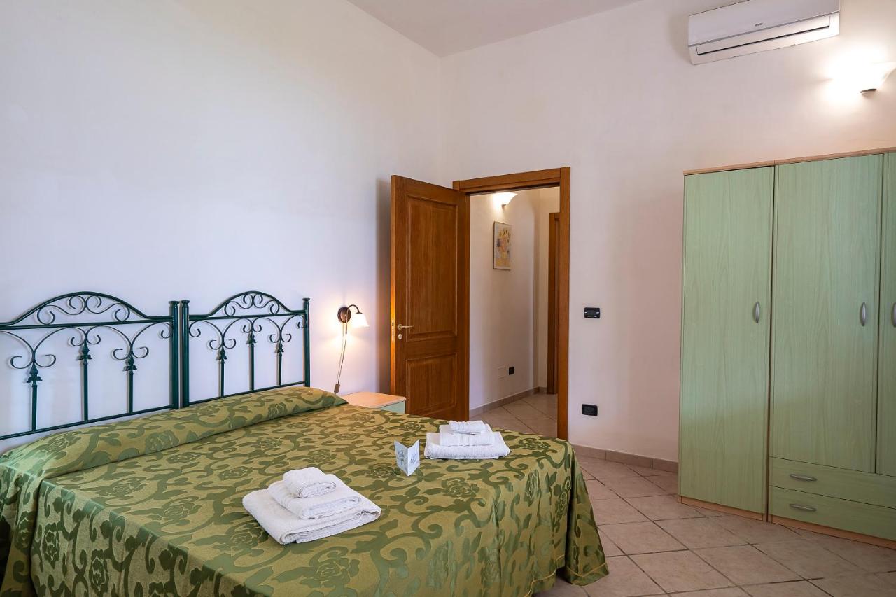 One Bedroom Apartment with Wheelchair Access