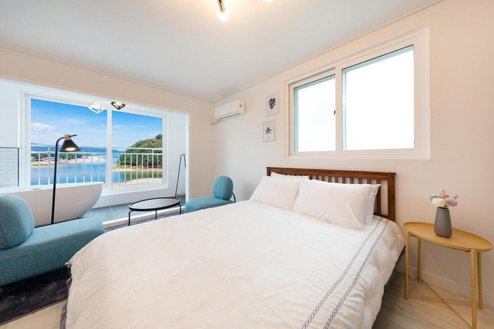 Samcheok Kongaenppi Pension - B&B