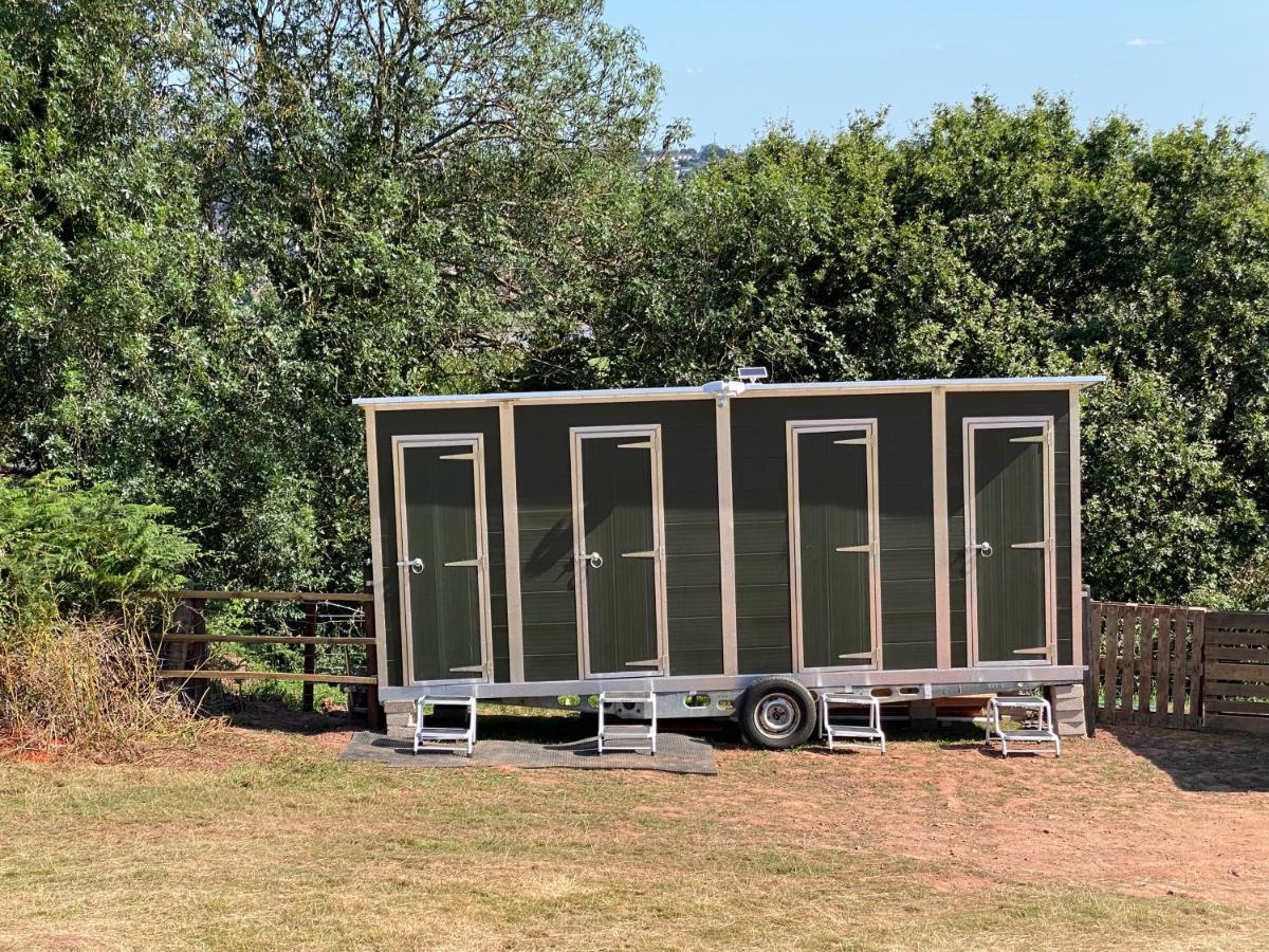 Usk View Glamping Caerleon - B&B Newport