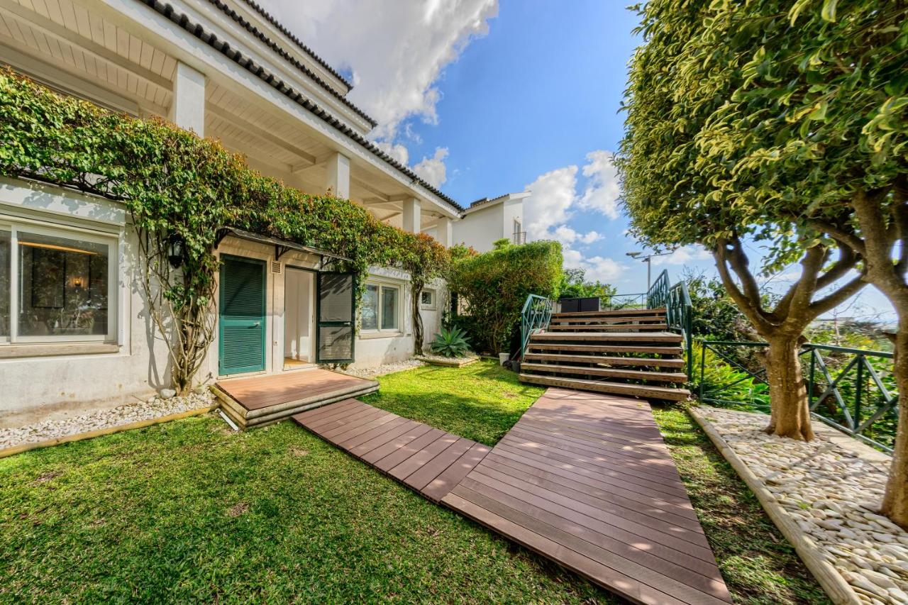 Mbird Estoril Riviera Flat 2 - B&B Estoril