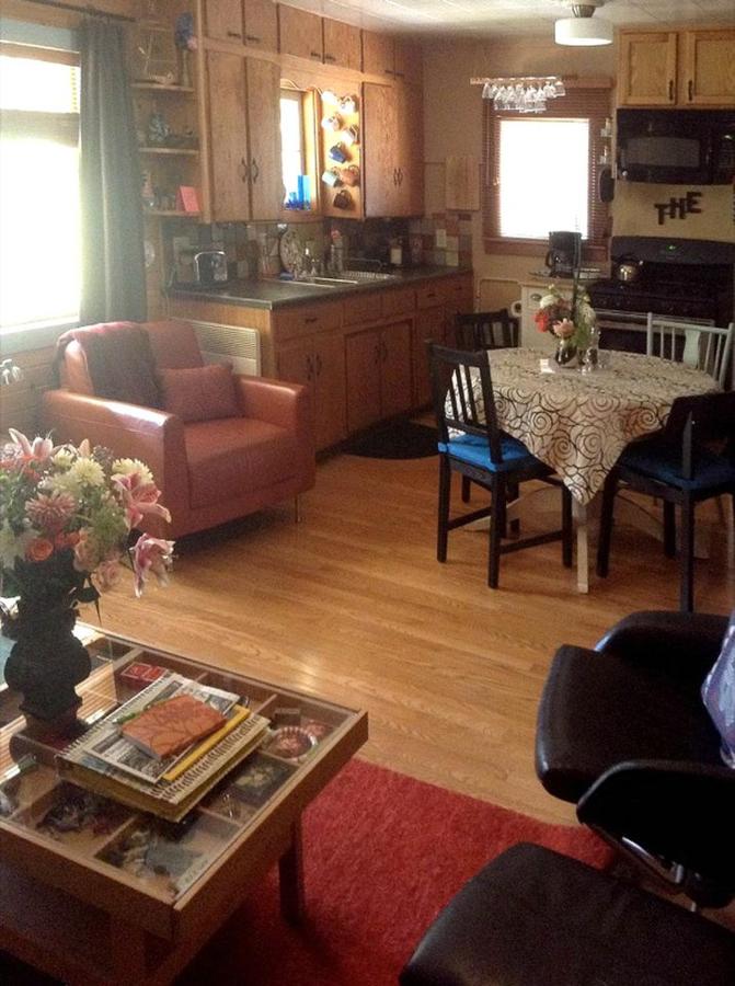 Stylish Artistic Cabin Vacation Rental near Sequoia Kings National Park - B&B