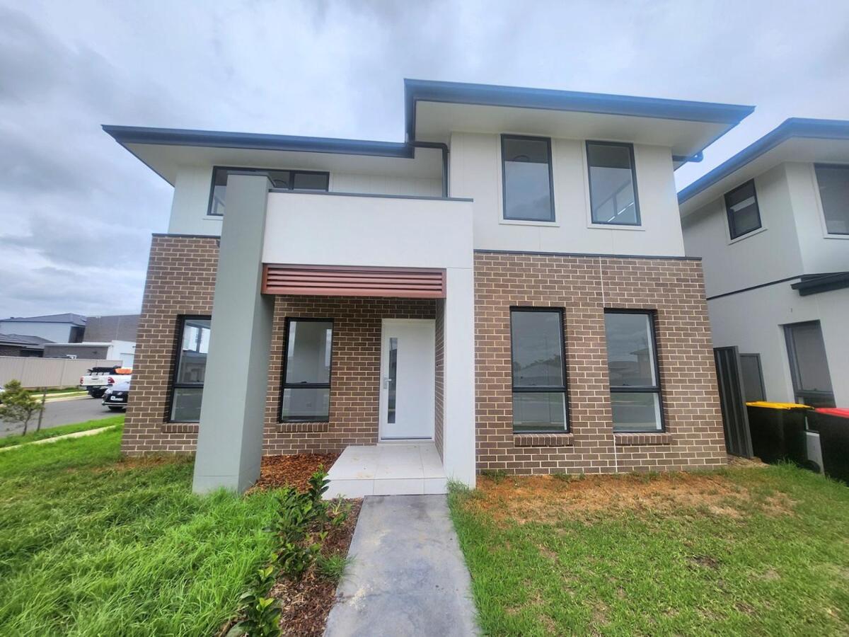 New, Spacious and Cozy Home at Austral - Ferienwohnung Austral