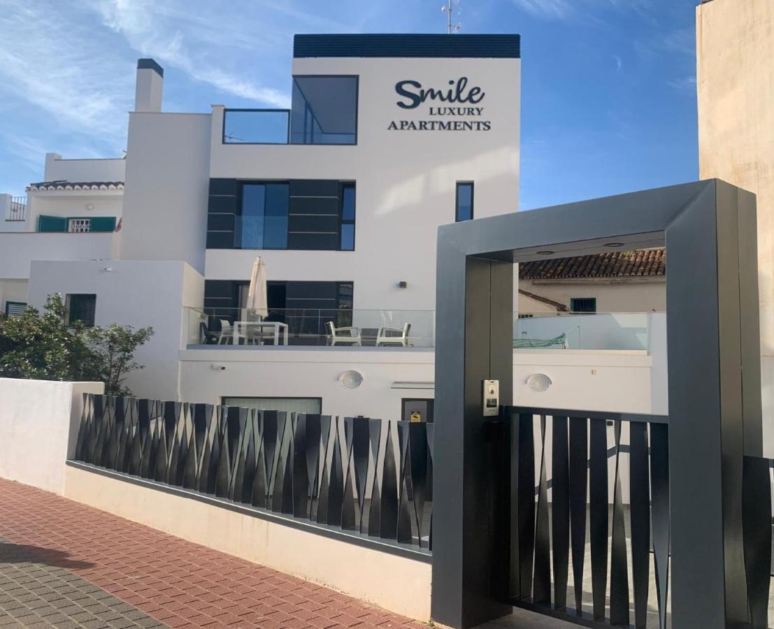 Smile Luxury Apartments - B&B Nerja