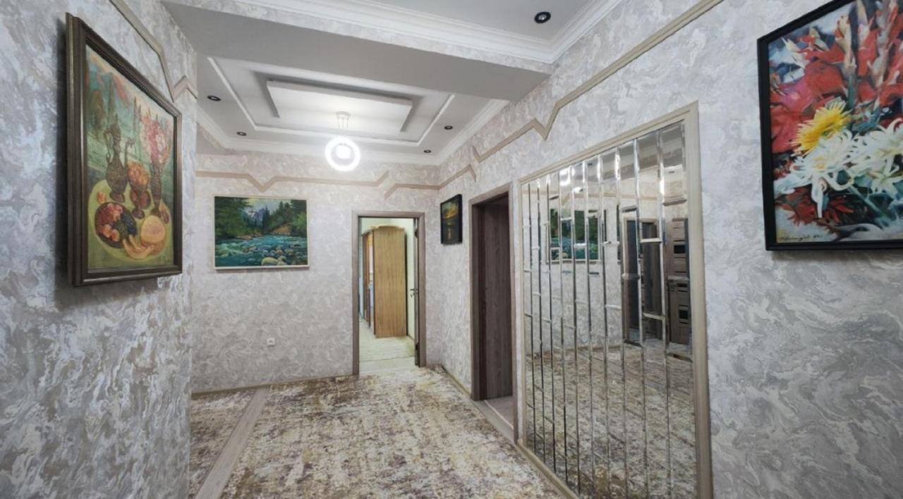 Квартира-галерея в центре города - Bed and Breakfast