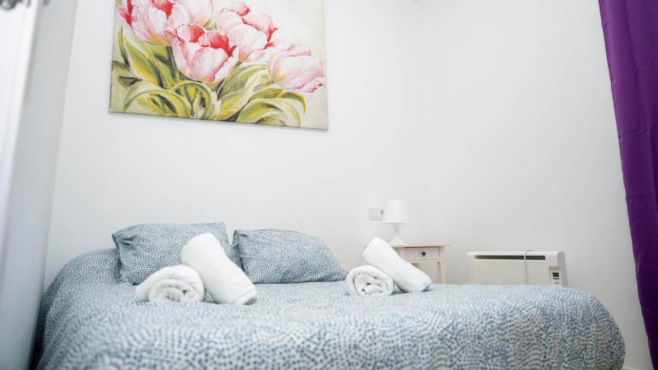 Studio New Complete Metro Supermarkets - B&B