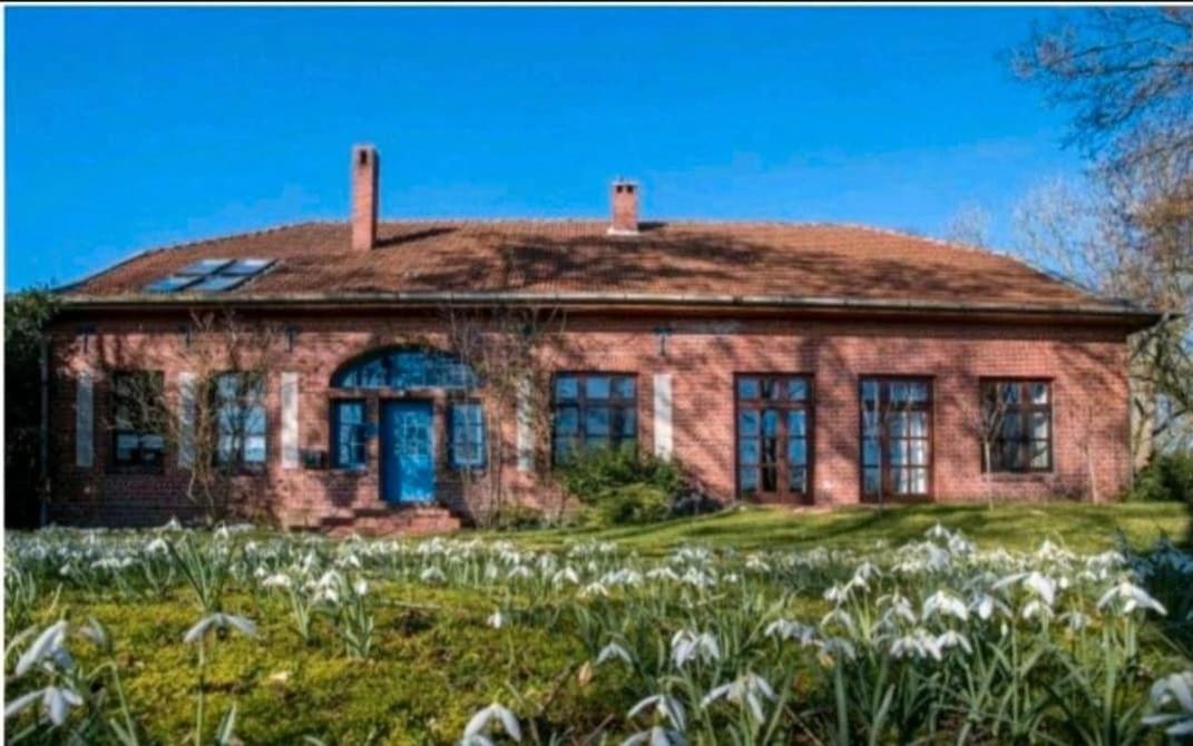 FeWo Alte Schule Süllwarden an der Nordsee - Bed and Breakfast Butjadingen
