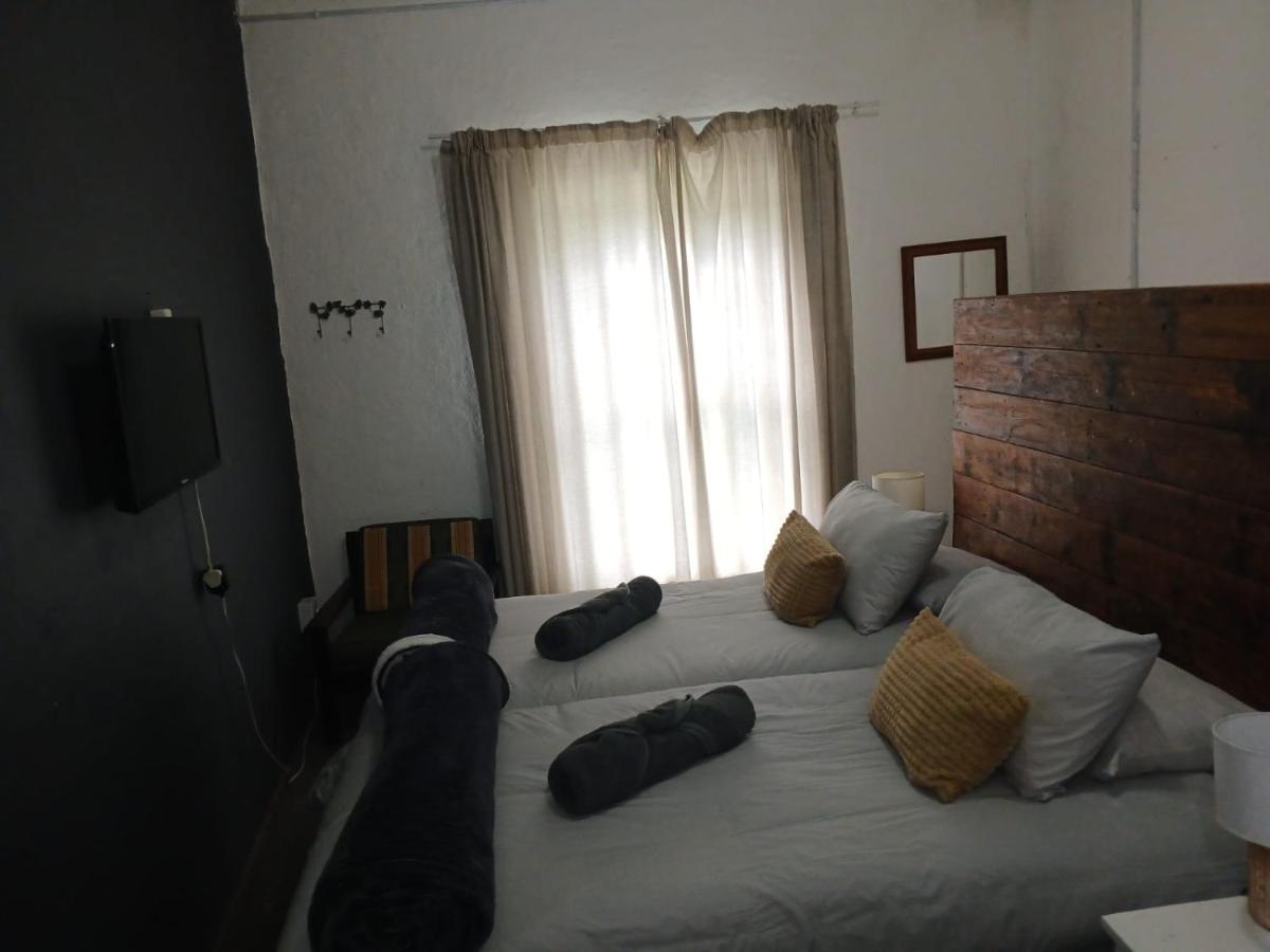 Little Rock Mountain Cottage - B&B