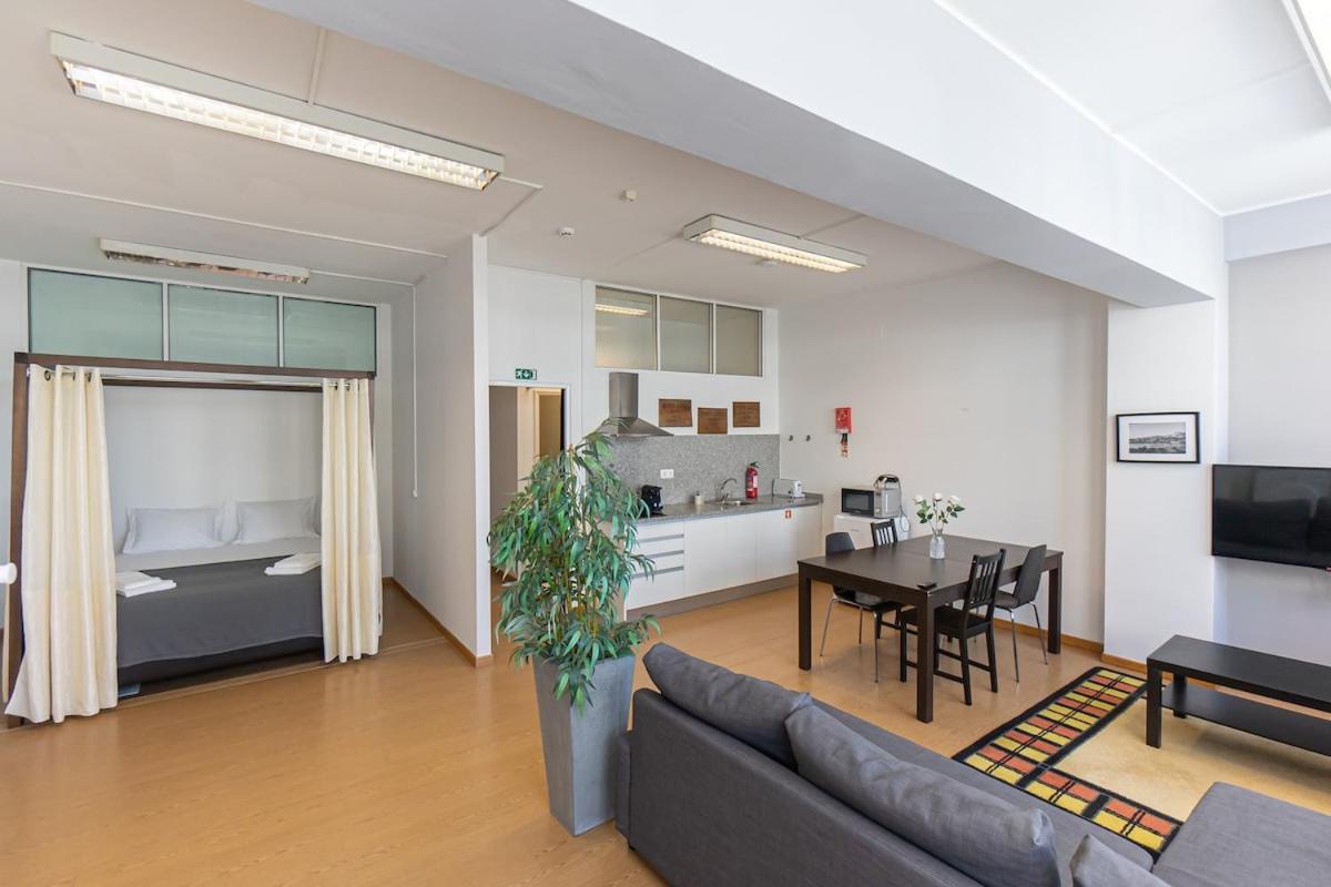 Oporto Spacious apartment - B&B Porto