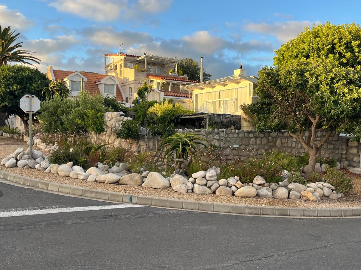 Storyhouse in Kommetjie - B&B