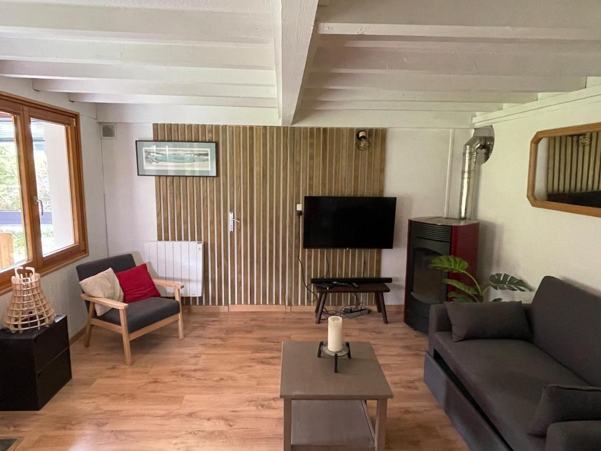 Chalet type pagotin rénové au coeur - B&B