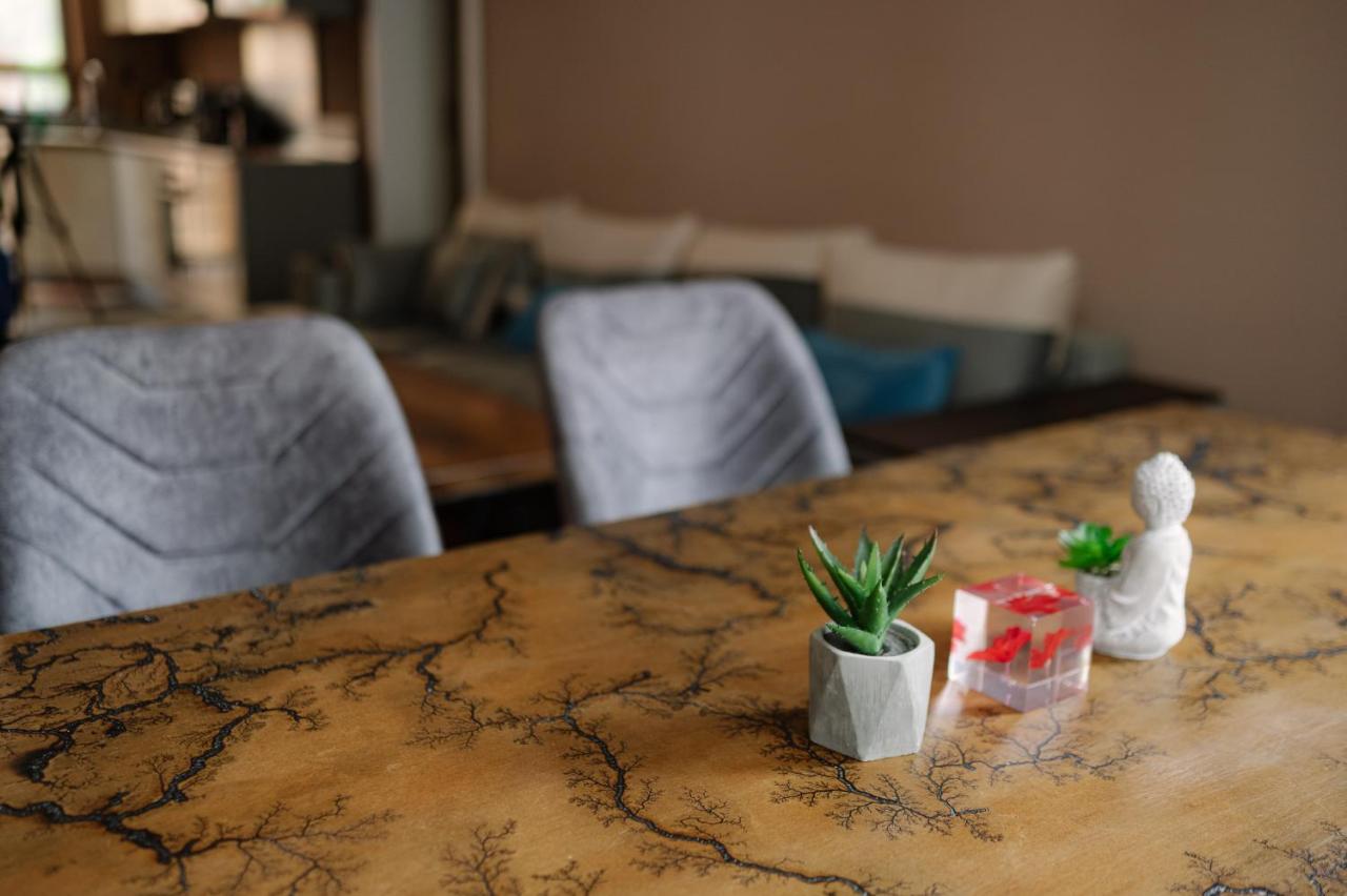 Top Center Relax, Vitoshka Str & NDК, FREE Parking - Chambres d’hôtes Sofia