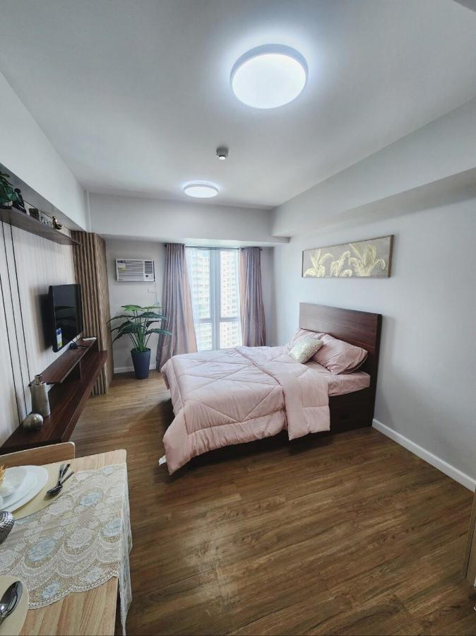 Cebu Solinea, new Ayala Mall, across Cebu City Business Park, amazing pool, gym - B&B Ciudad de Cebú