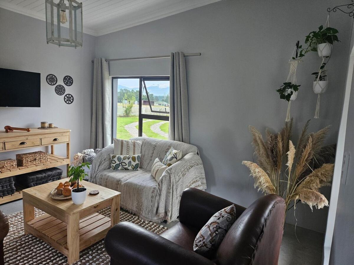 Rustic Reins - B&B