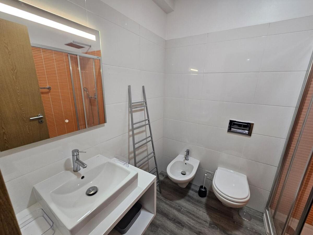Beach Escape Monte Gordo, T2 250 meters from the beach - B&B Vila Real de Santo António